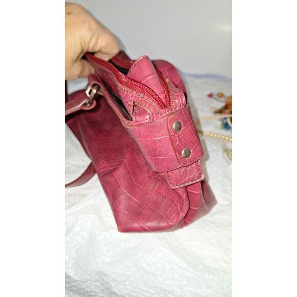 Axcess Red Faux Alligator Women's Purse Shoulderbag Satchel Fashionable - Picture 7 of 9